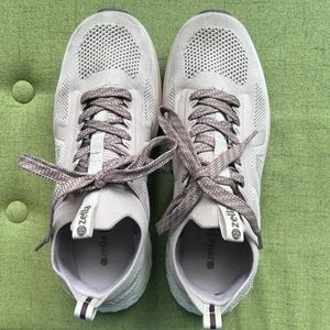Zella Lifestyle Lace Up Knit Sneakers